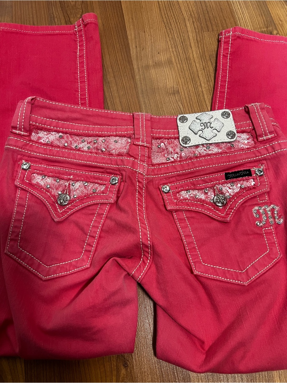 Miss Me Pink Cropped Skinny Jeans with White Stitching